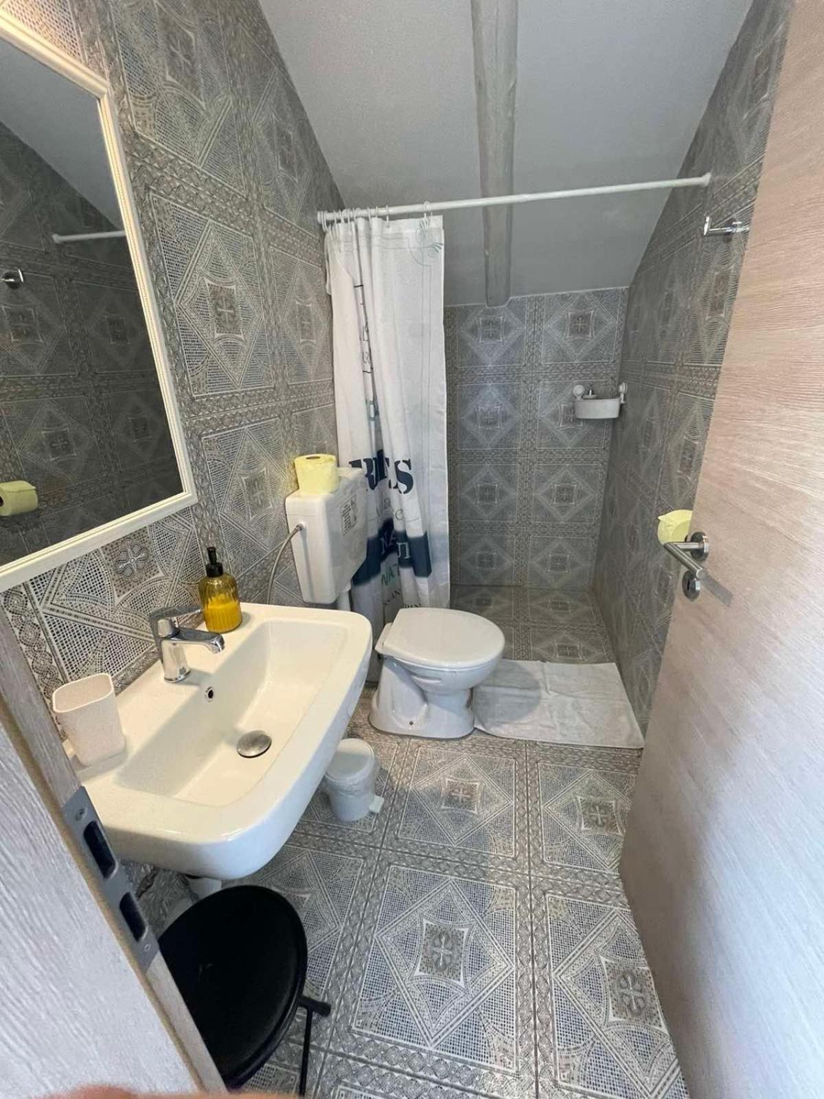 L&G Rooms 卢布尔雅那 外观 照片
